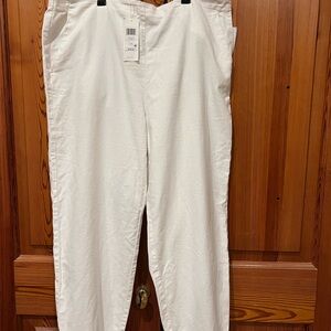 Ankle Lantern Women's White Pants NWT